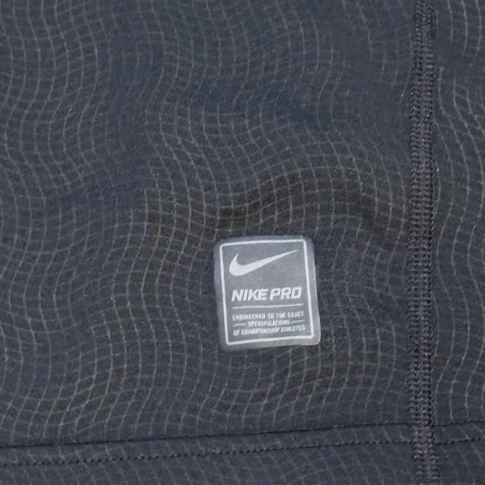 Nike Pro Dri-FIT Compression Sleeveless Shirt Men's Large Black Fitted - Picture 2 of 6